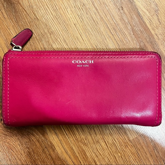 USED Coach Wallet/Saks Cardholder - Picture 8 of 10